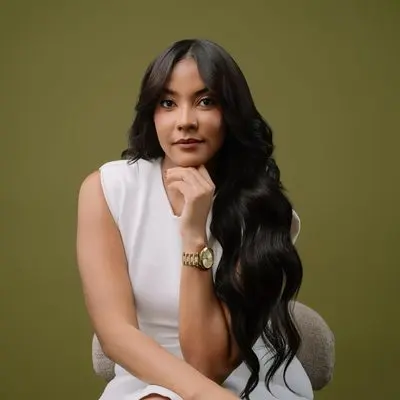 Cris Sánchez, Broker Manager